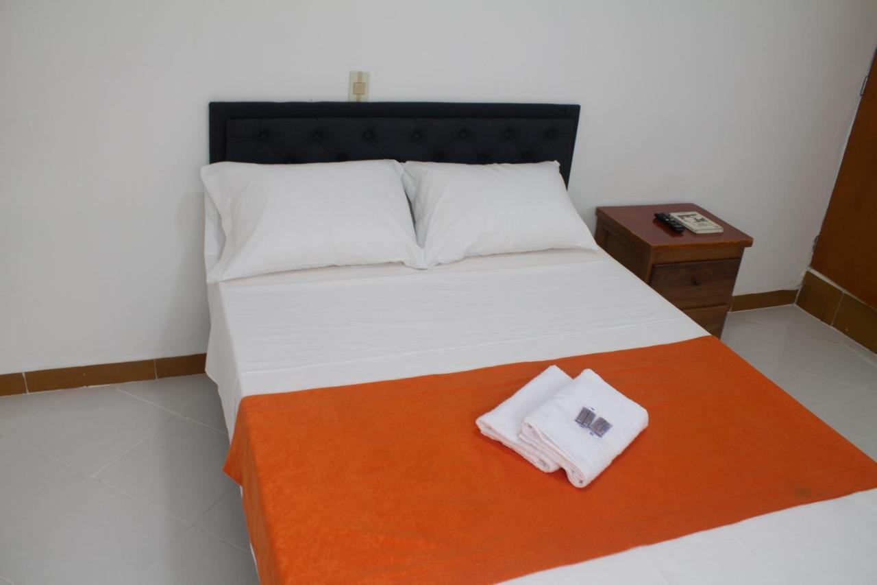 Hotel Picasso 70 Medellin Exterior photo