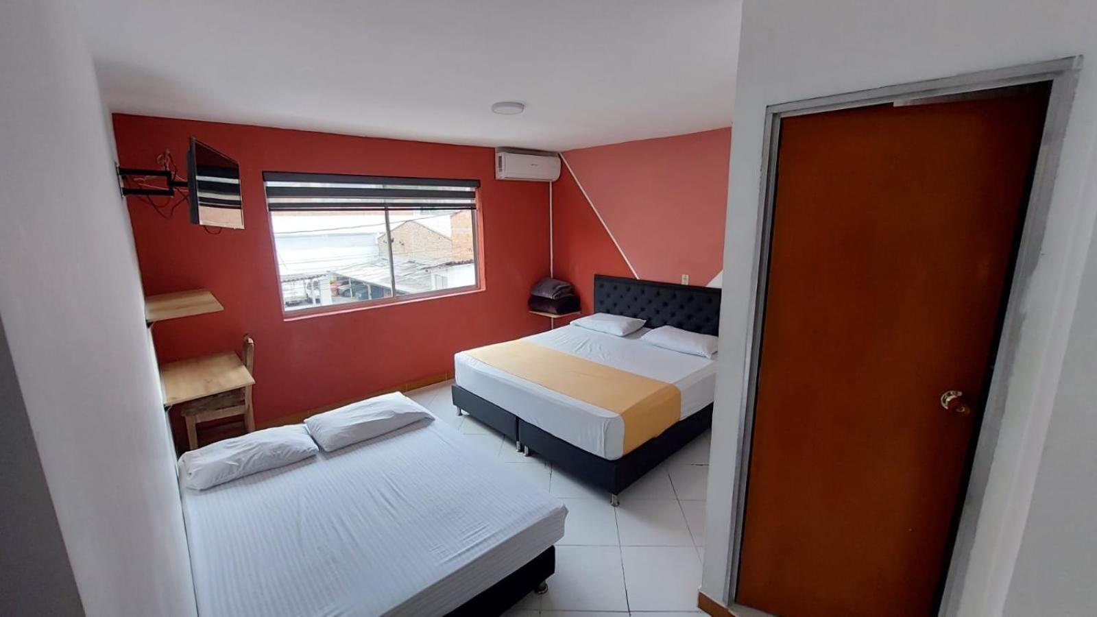 Hotel Picasso 70 Medellin Exterior photo