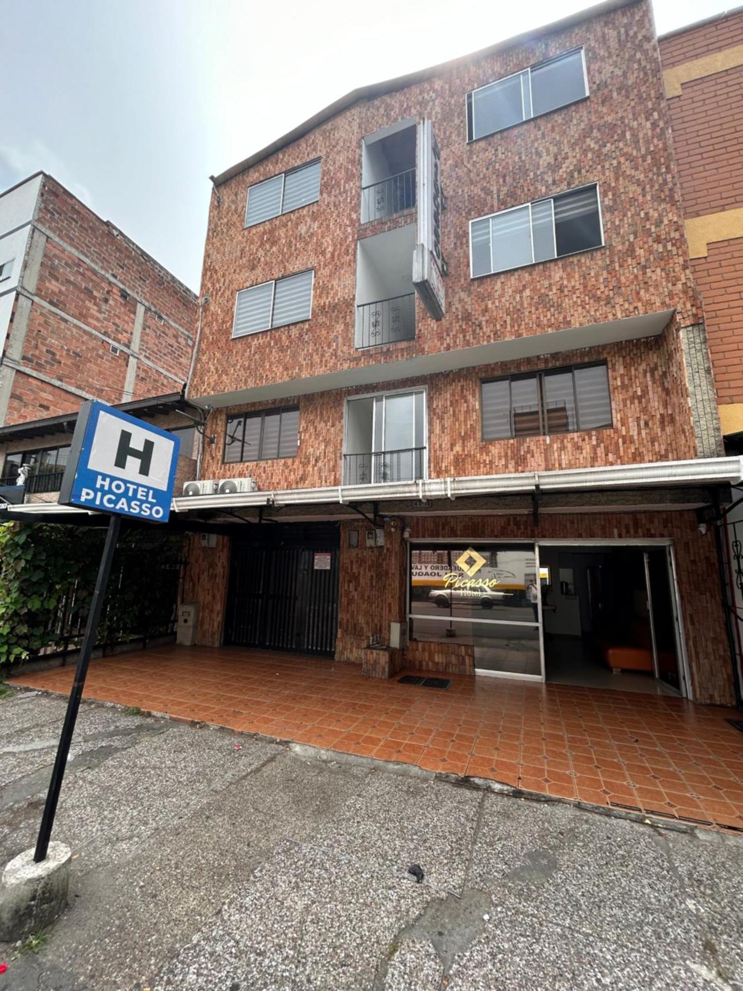 Hotel Picasso 70 Medellin Exterior photo
